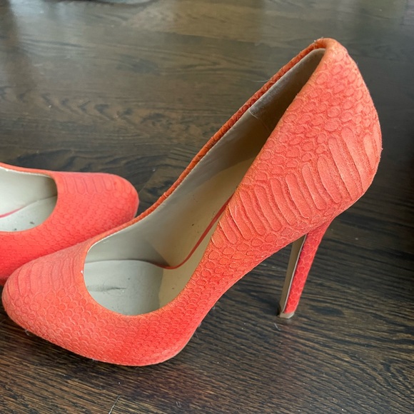 Orange high heels pump size 5.5 - Picture 3 of 3